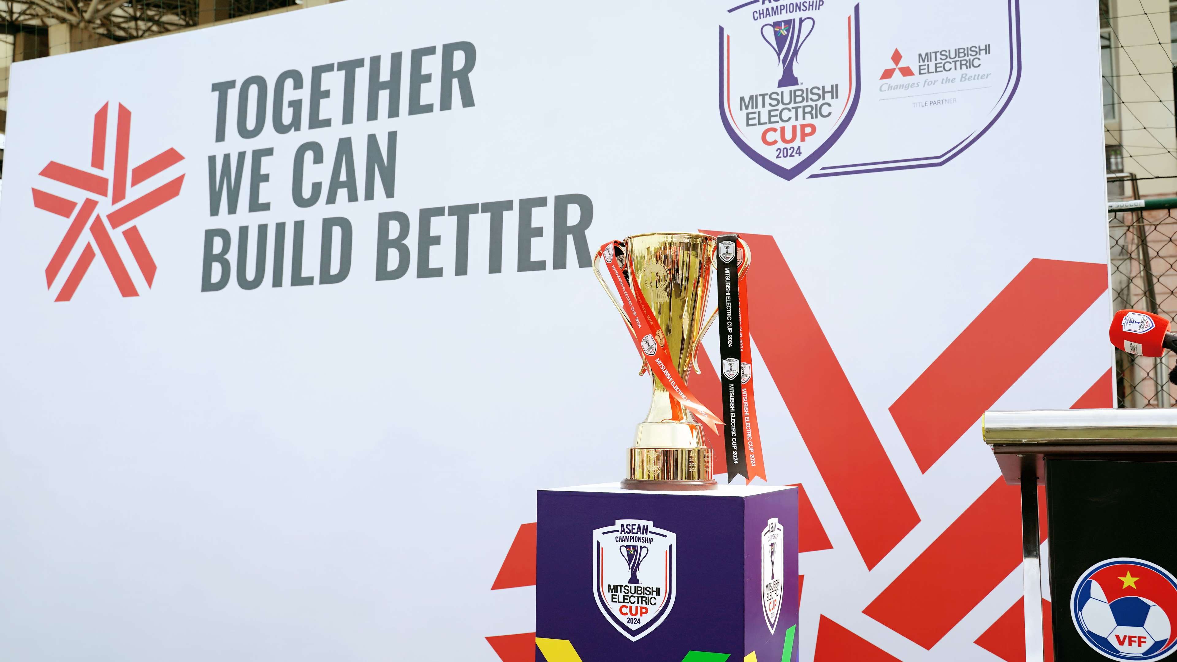 他更倾向于 他更倾向于